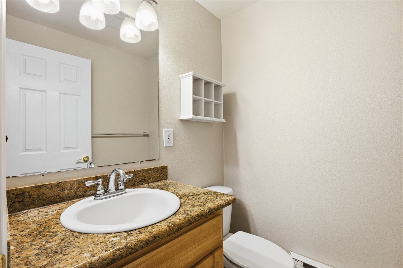 3217 Yelm Highway 18 Property Photo 11
