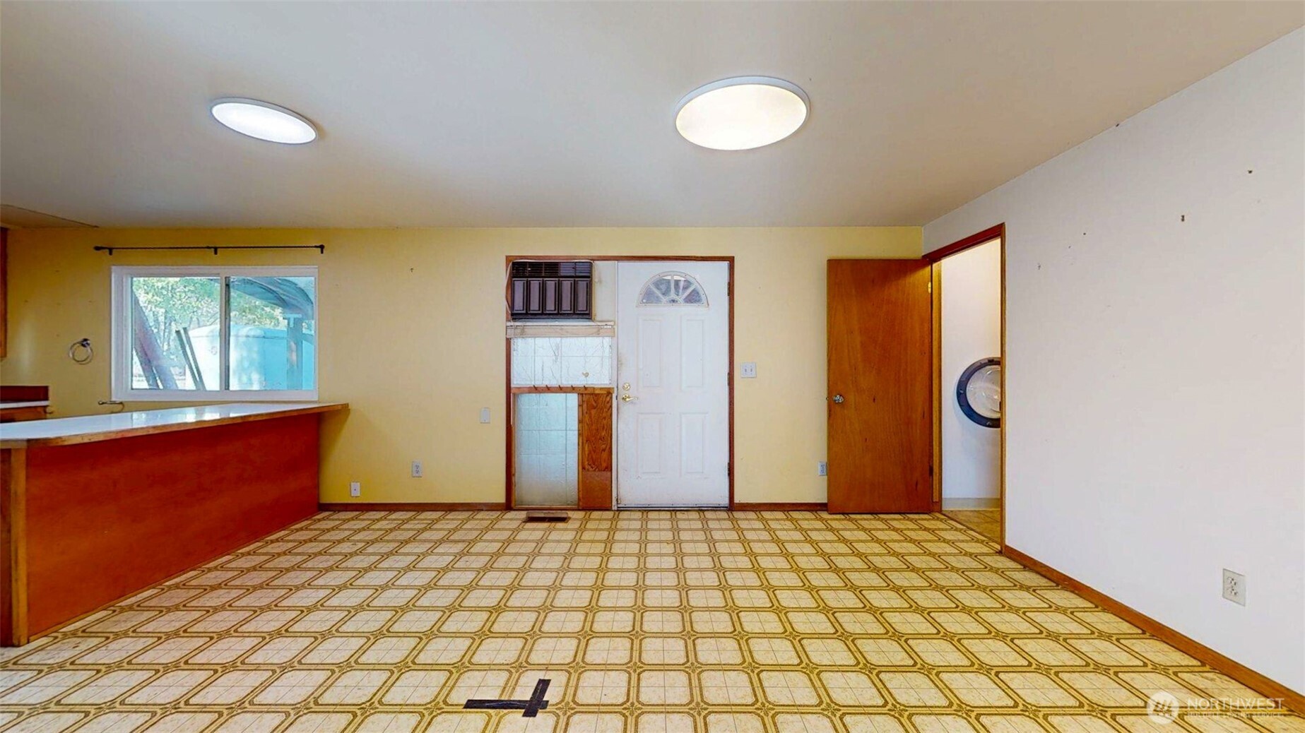 456 Okoma Drive Property Photo 10