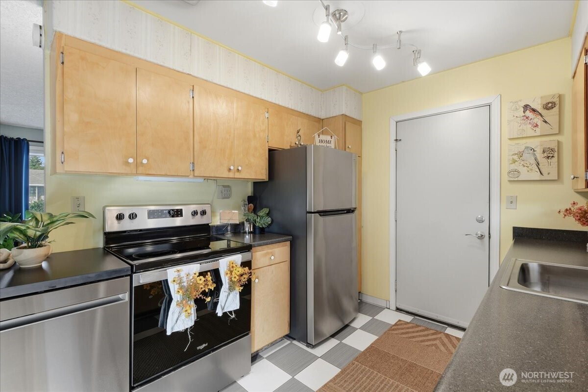2105 General Anderson Avenue Property Photo 14