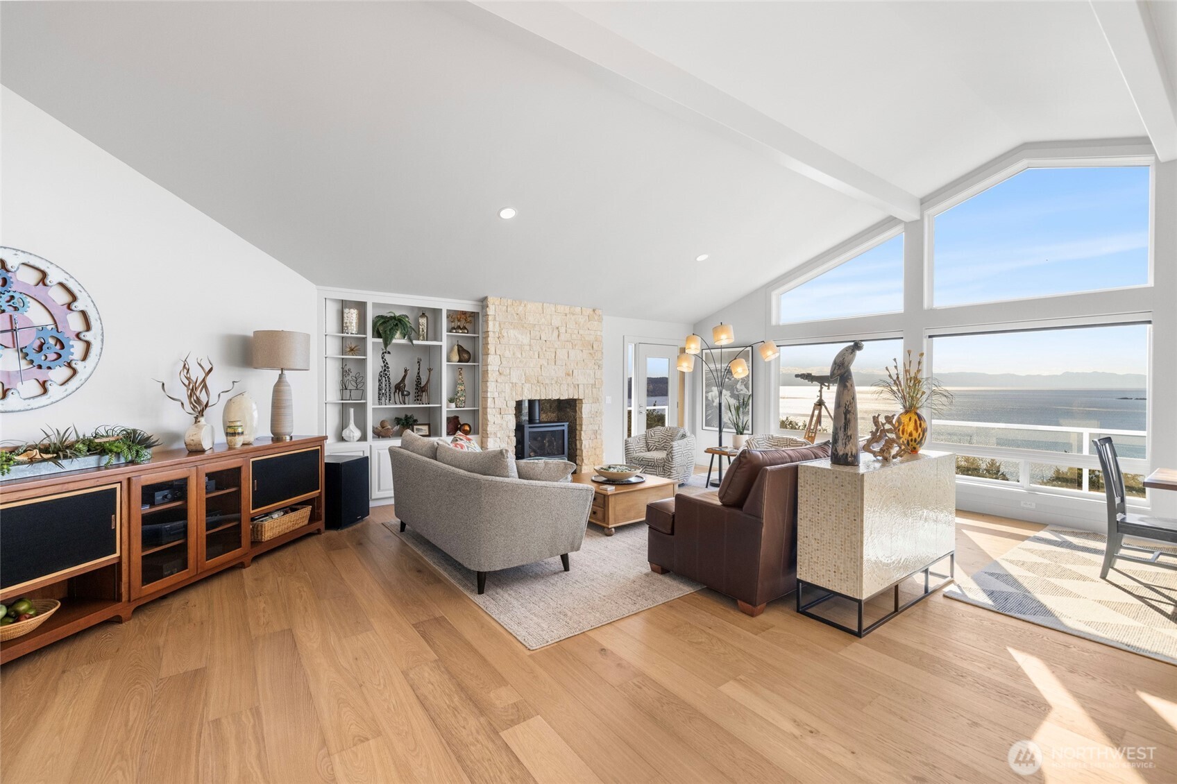4092 San Juan Boulevard Property Photo 8