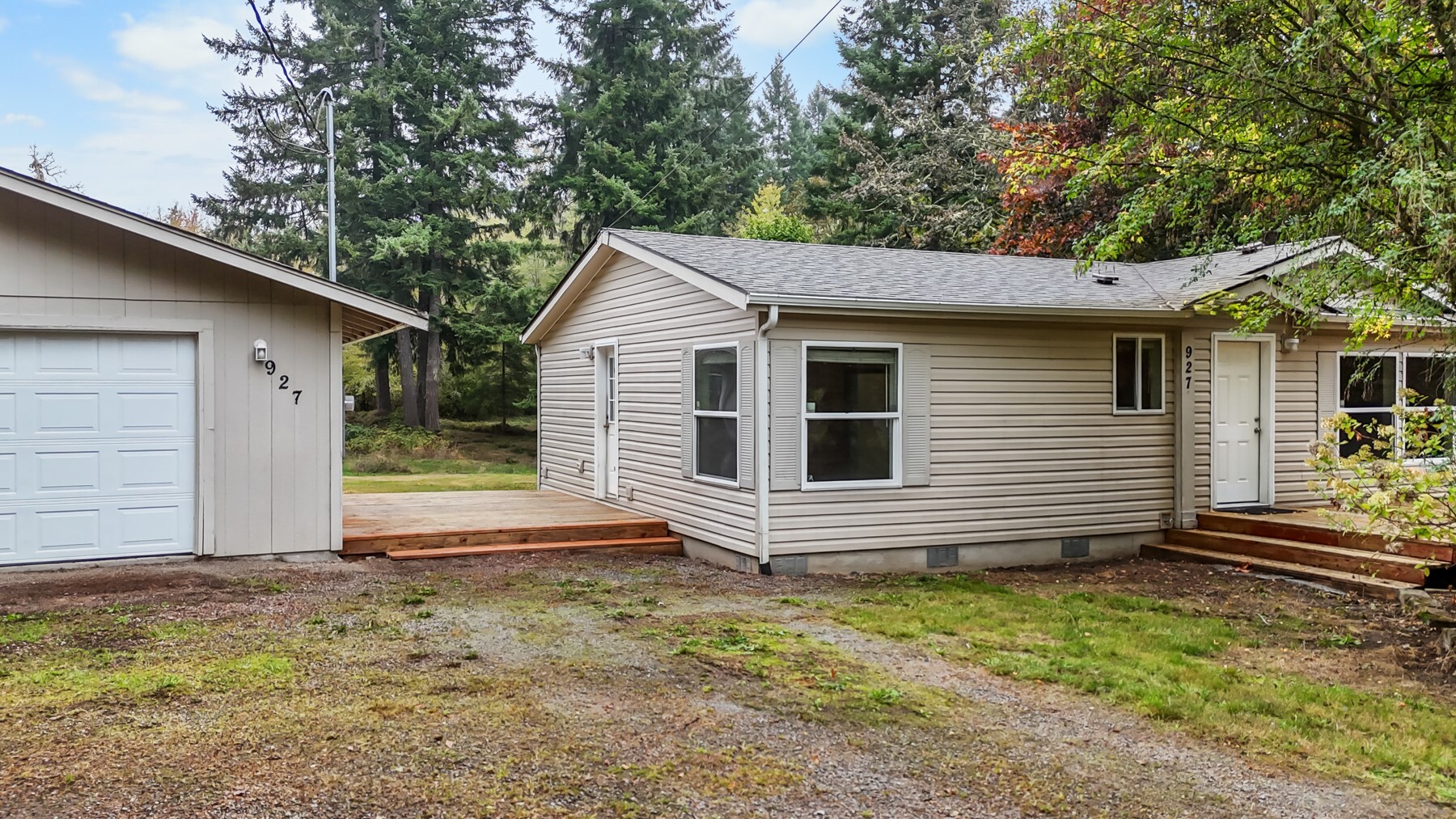927 N Tipsoo Loop Property Photo 11
