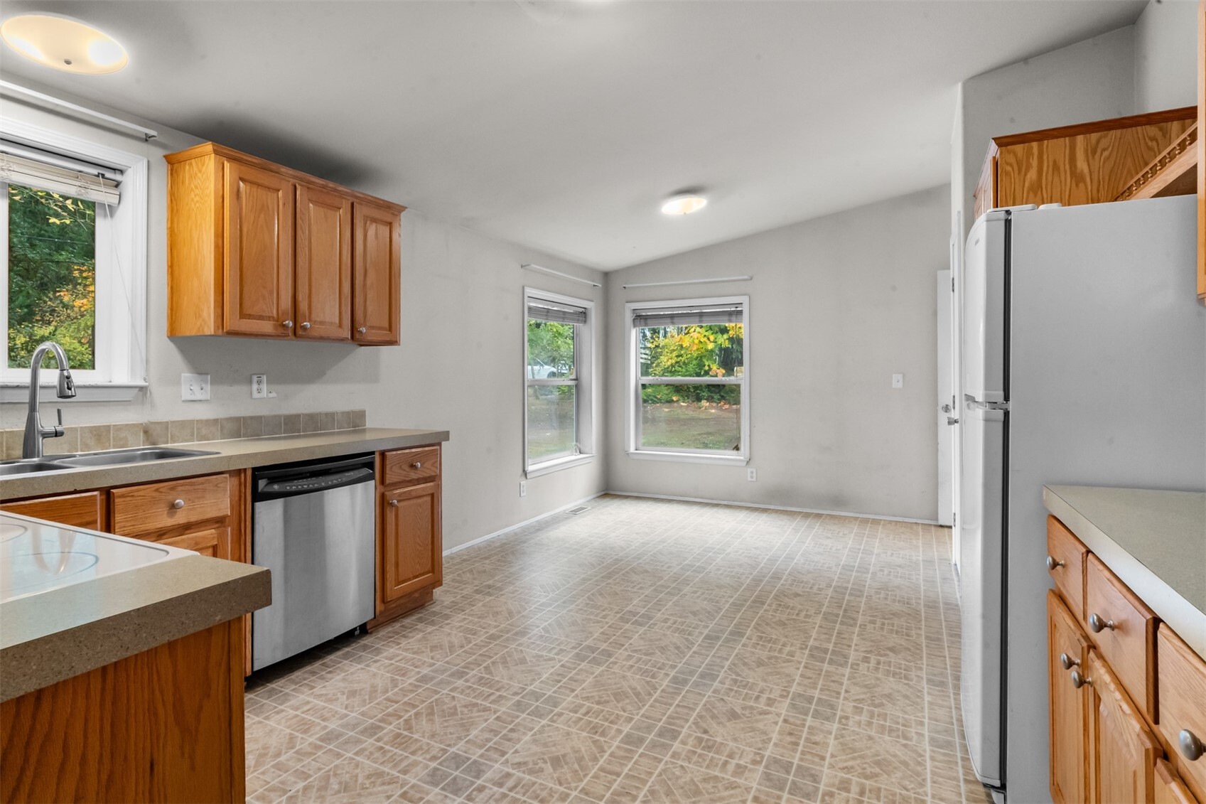 927 N Tipsoo Loop Property Photo 15