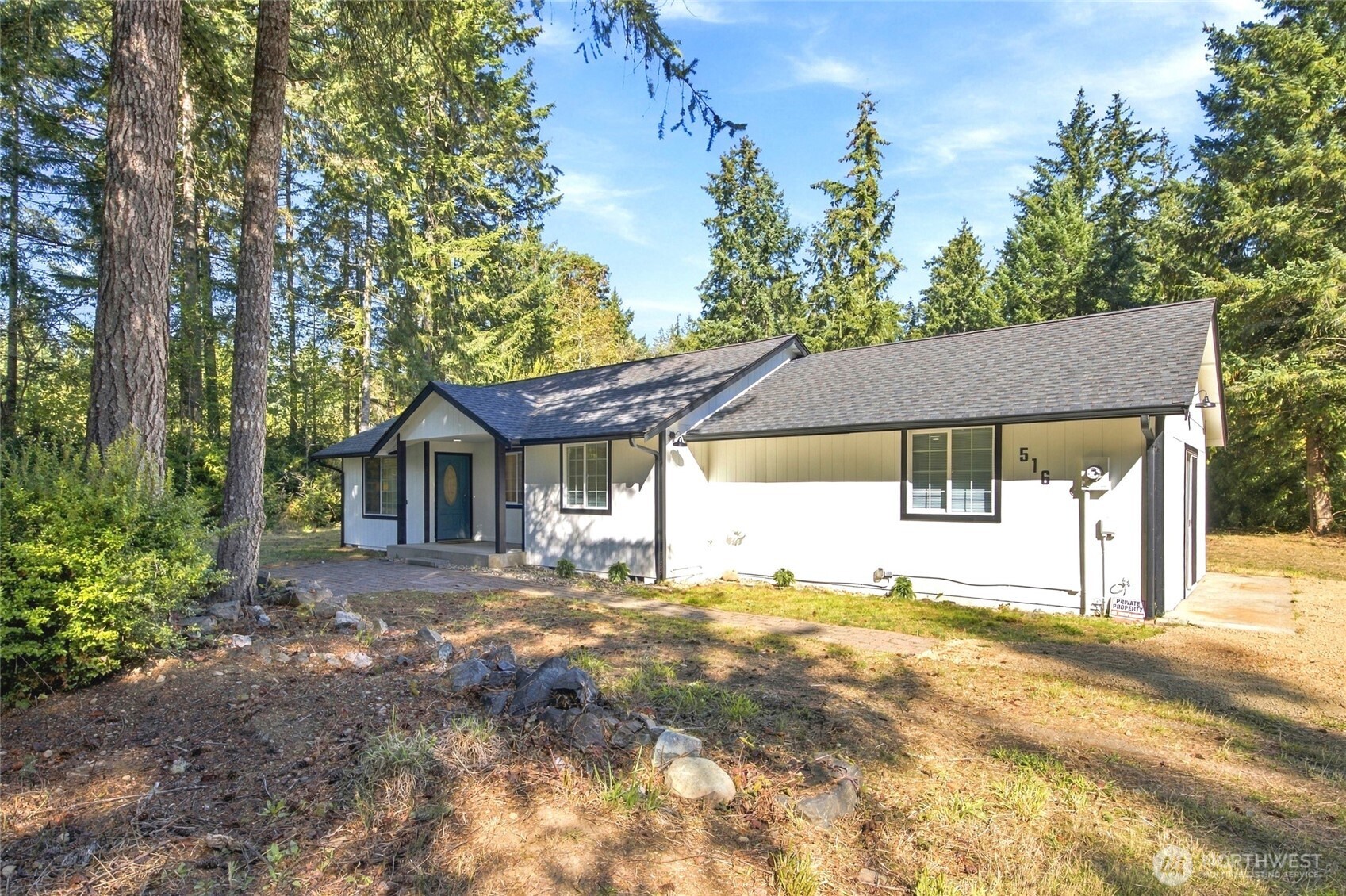 516 Tiedeman Road Property Photo 1