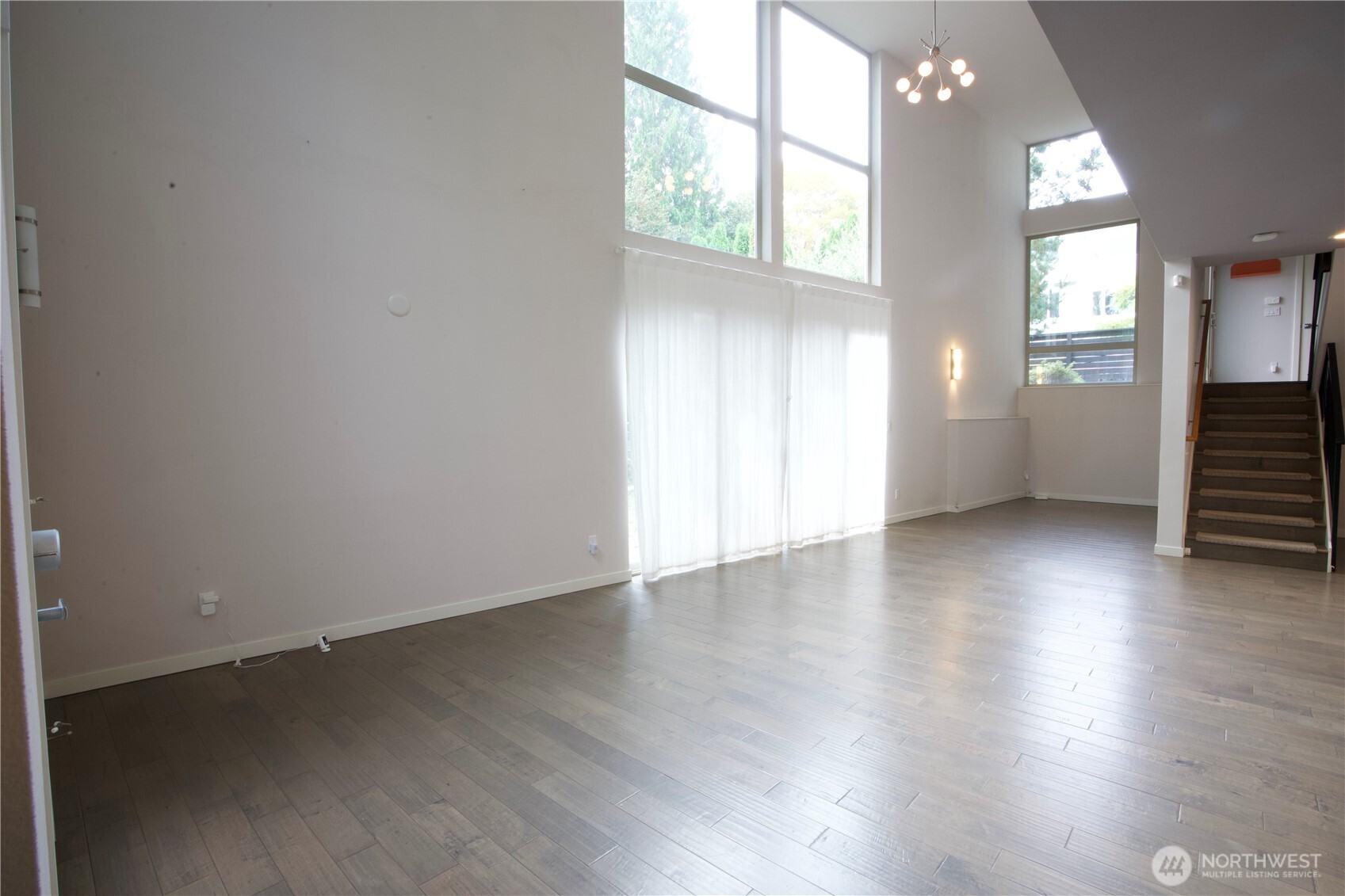 9109 Cyrus Avenue Property Photo 2