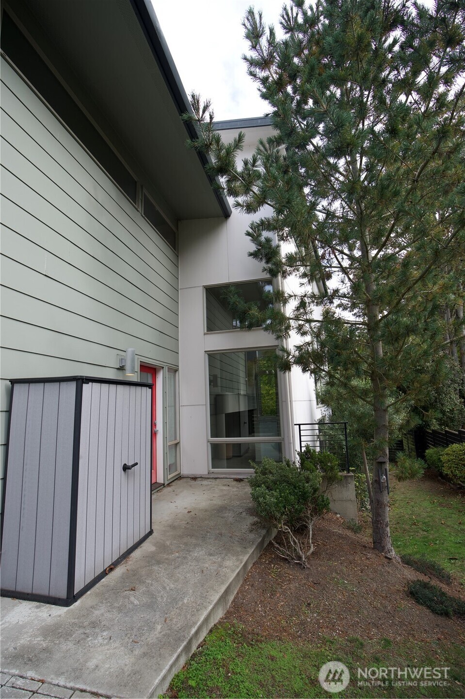 9109 Cyrus Avenue Property Photo 28