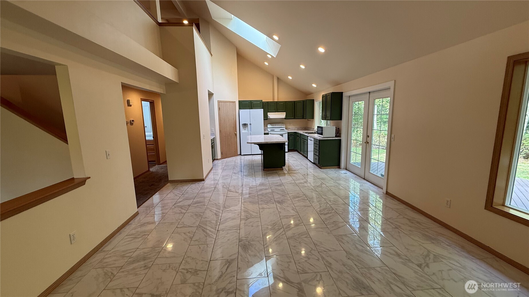 16131 79th Avenue Property Photo 2