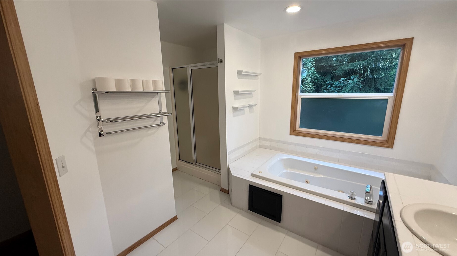16131 79th Avenue Property Photo 4