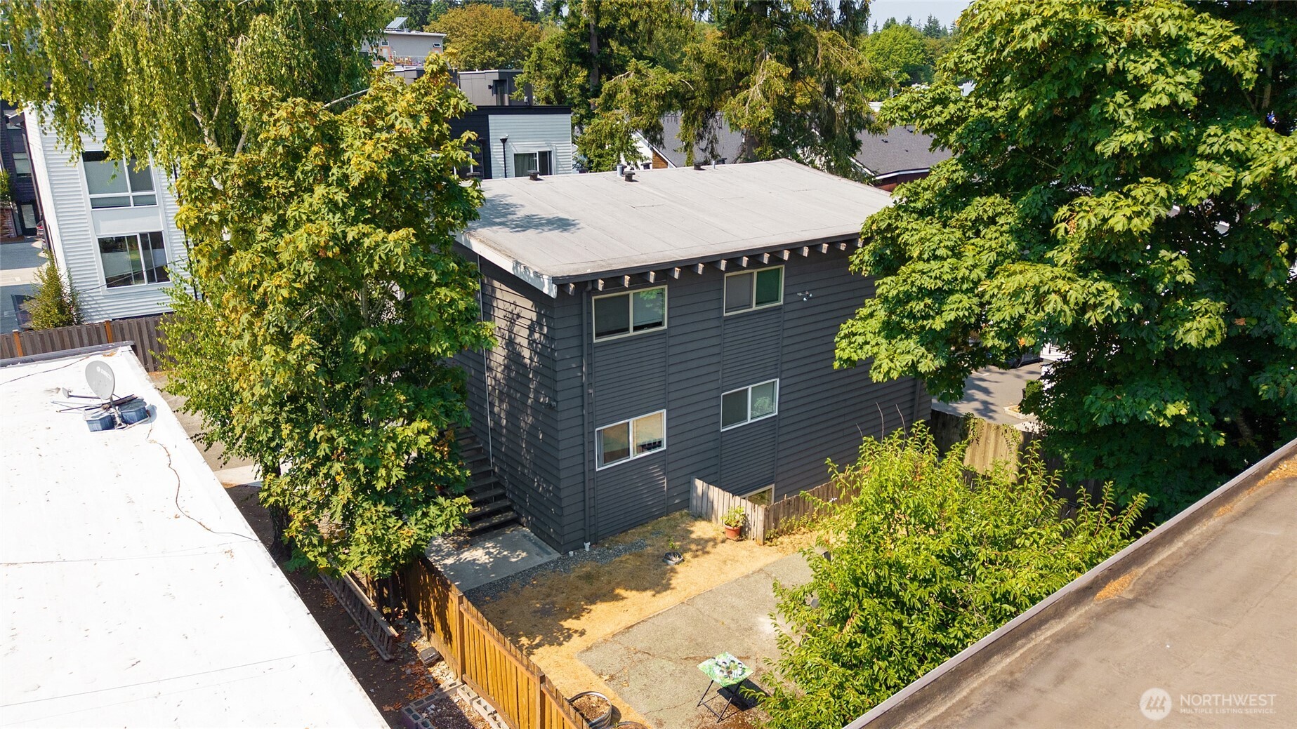 2108 Ne 85th Street Property Photo 5