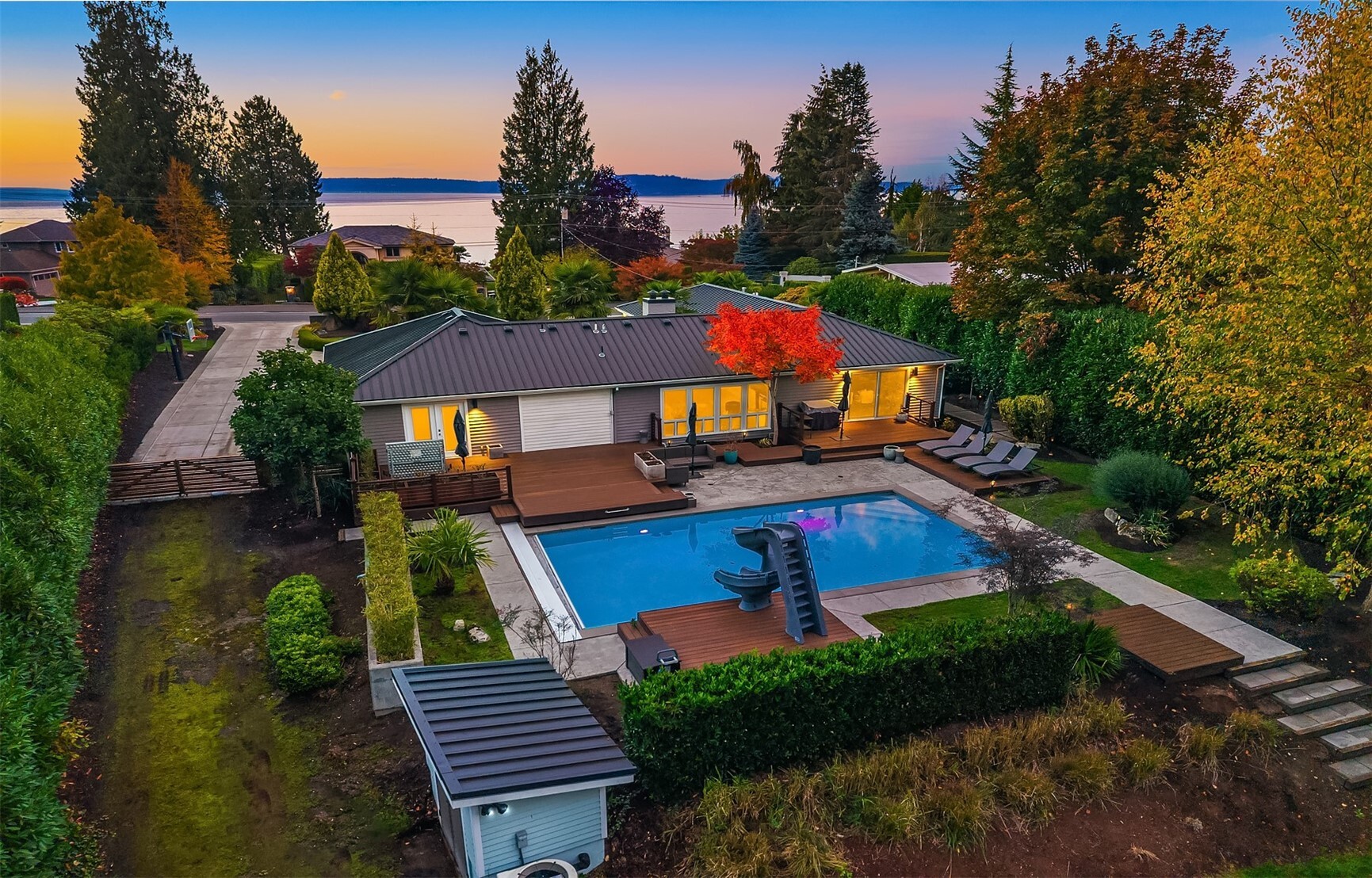 8712 Talbot Road Property Photo 1