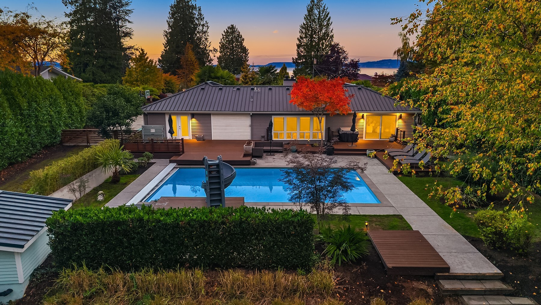 8712 Talbot Road Property Photo 8