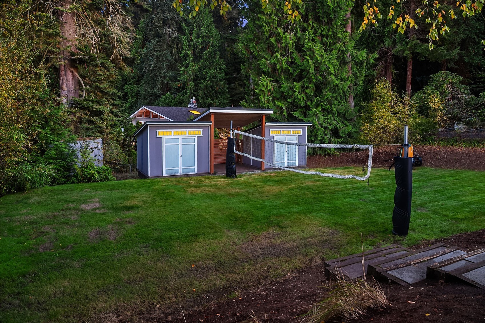 8712 Talbot Road Property Photo 10