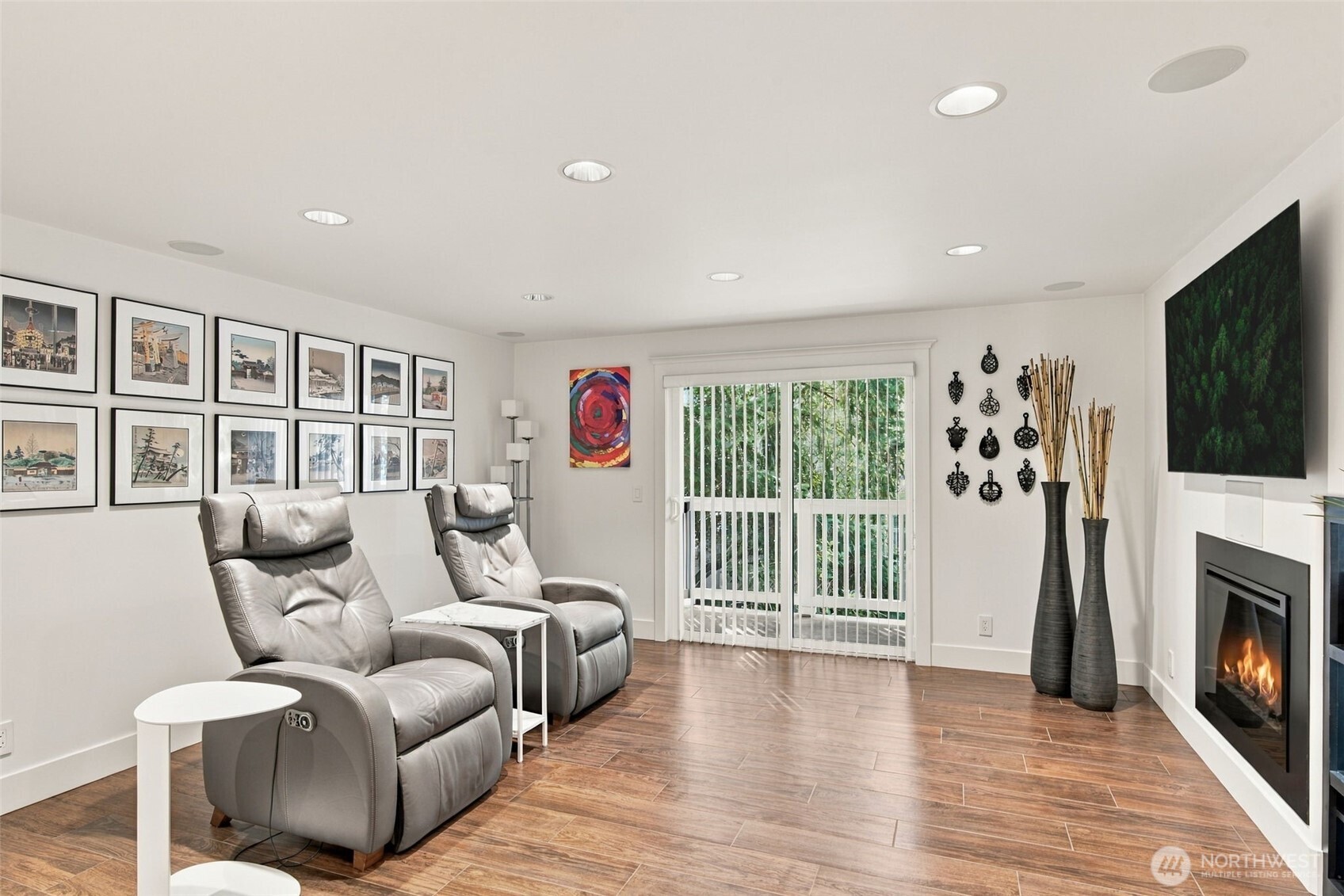 14527 Ne 40th Street G105 Property Photo 4