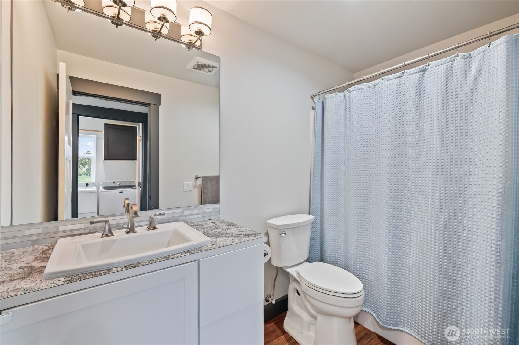525 S Iowa Avenue Property Photo 19