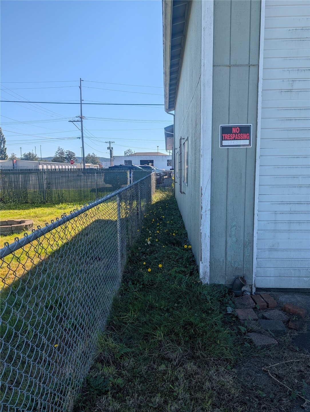 1505 W Market Street Property Photo 9