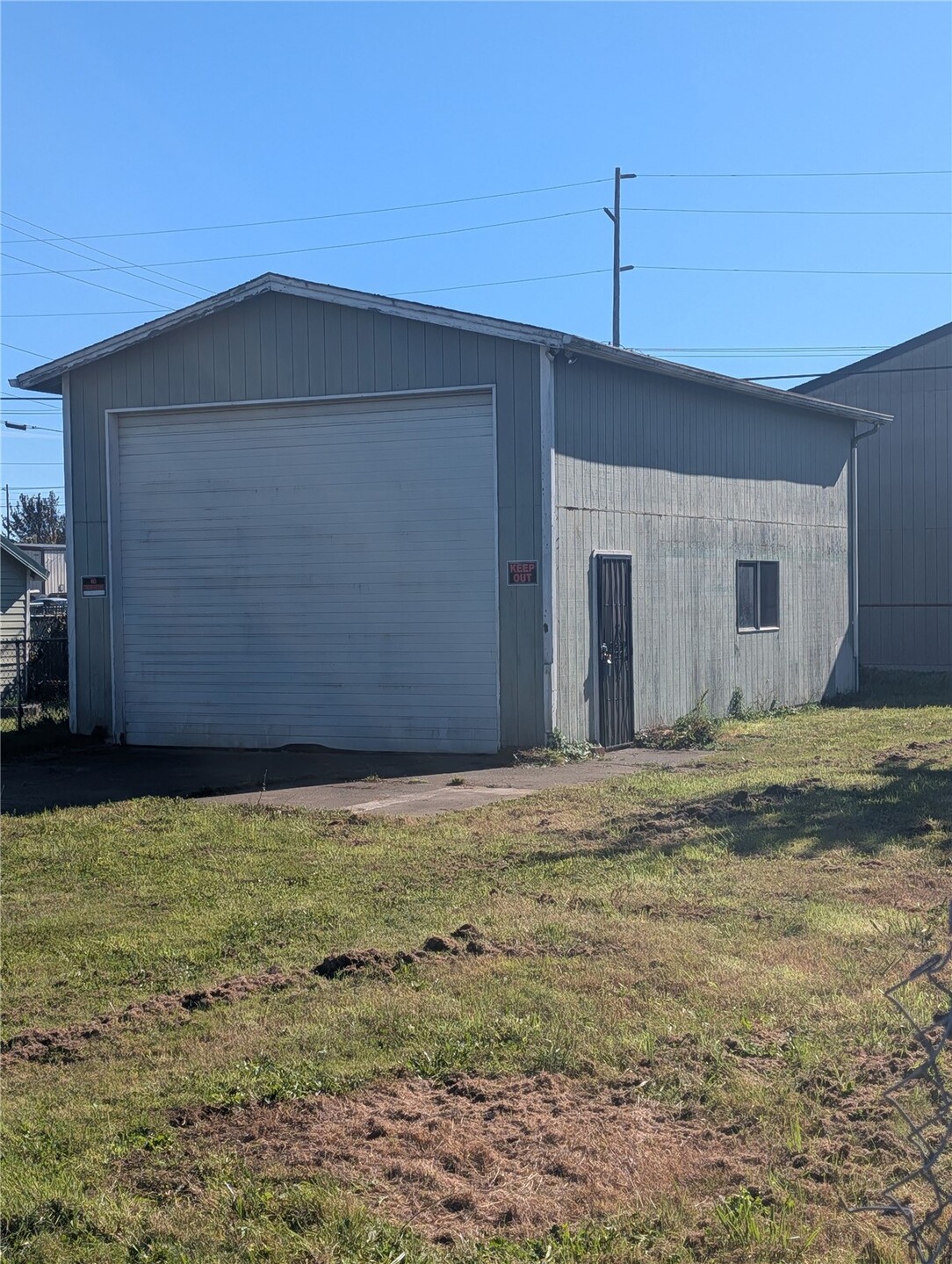 1505 W Market Street Property Photo 16