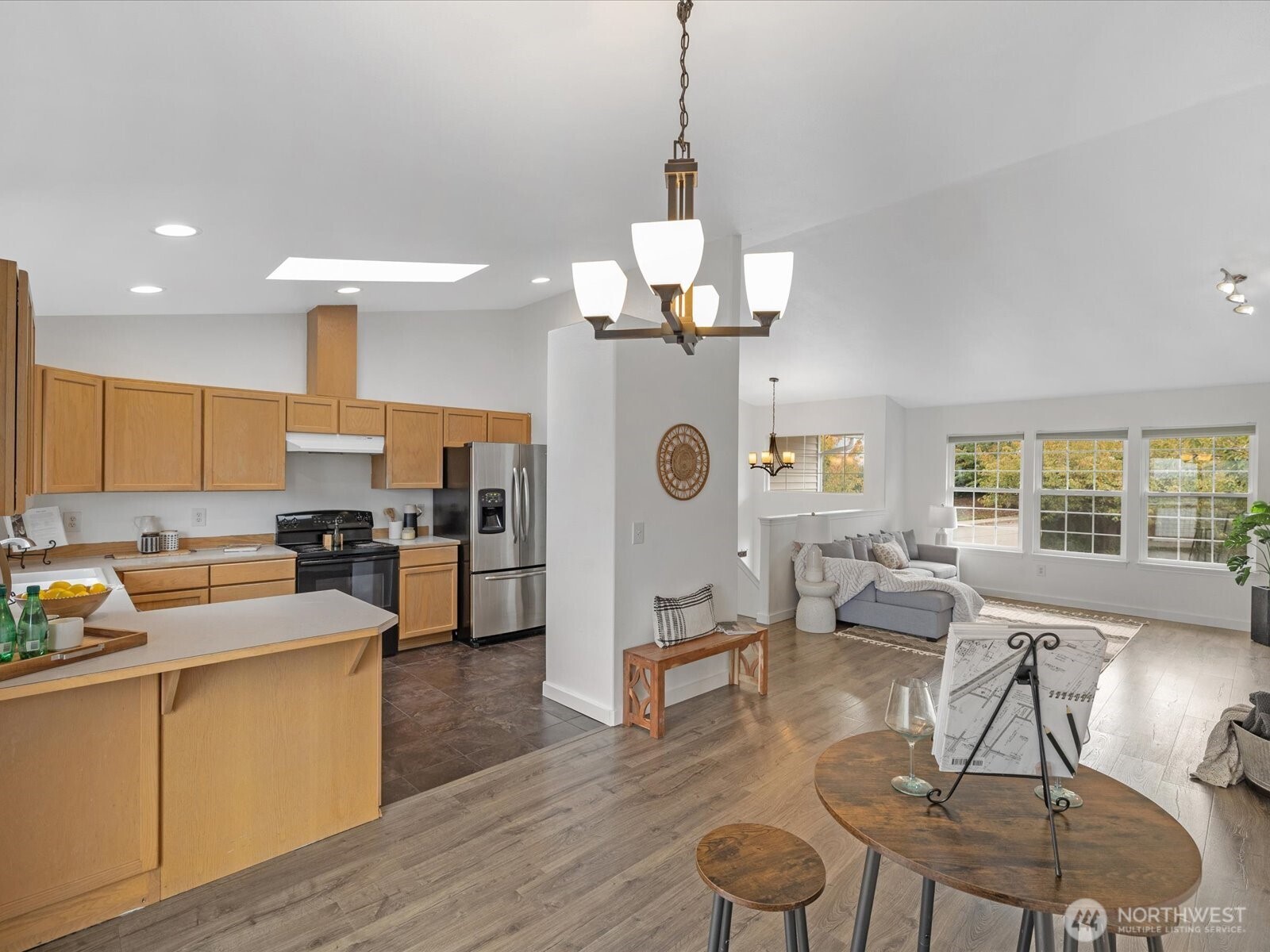 11131 15th Place Property Photo 6