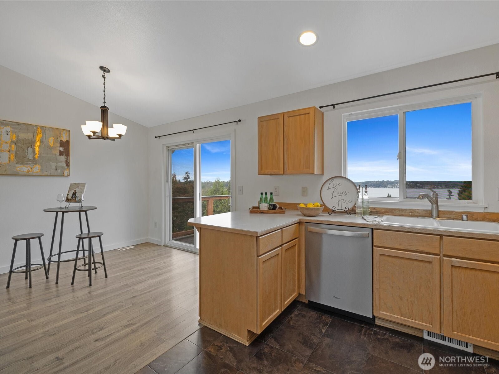 11131 15th Place Property Photo 11