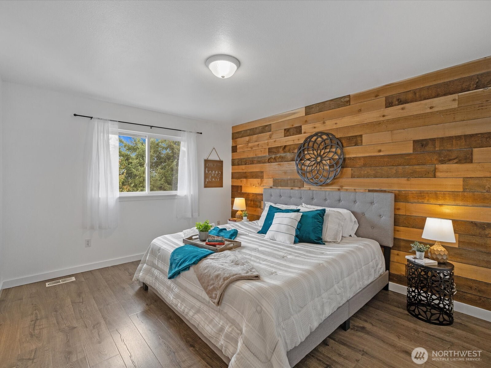 11131 15th Place Property Photo 12