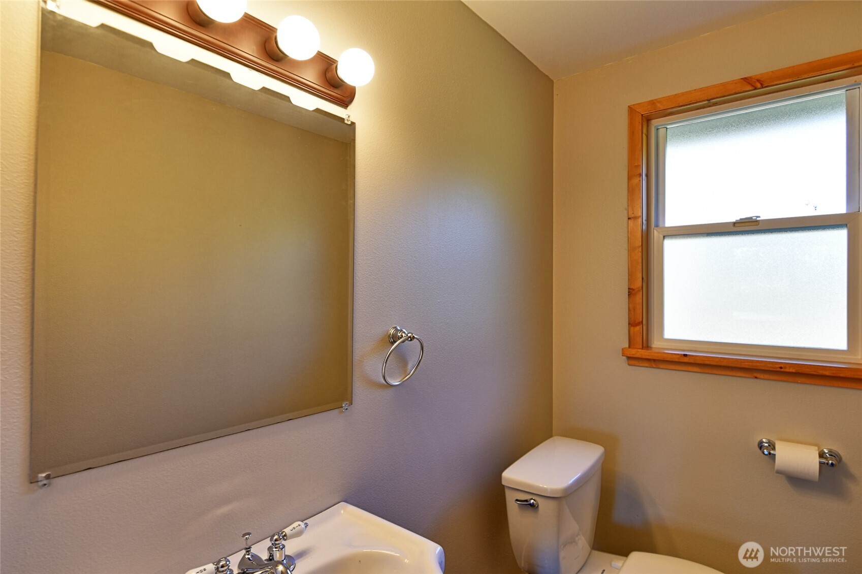 4914 6th Ave Nw Property Photo 9