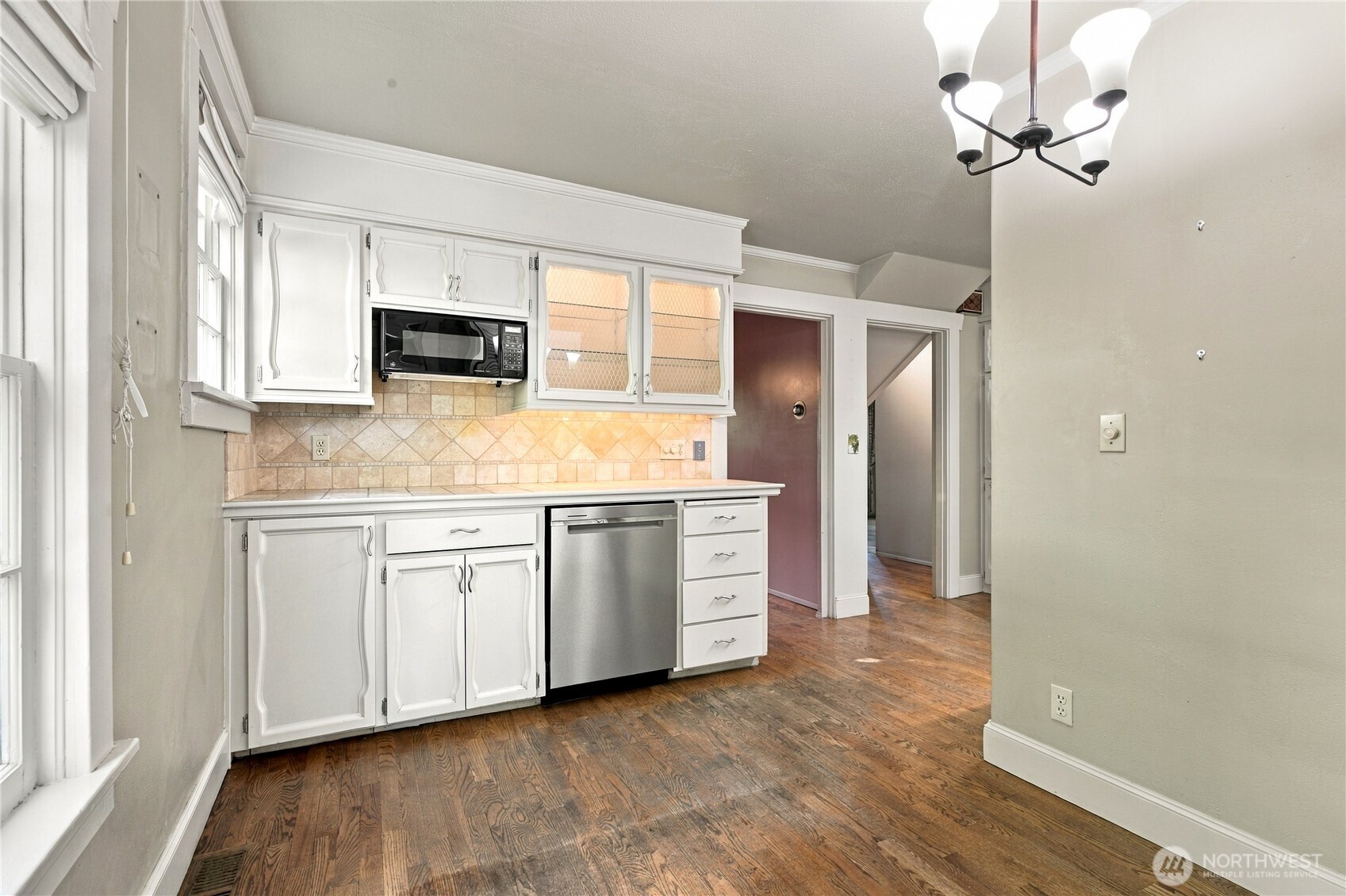 2710 W Yakima Avenue Property Photo 16