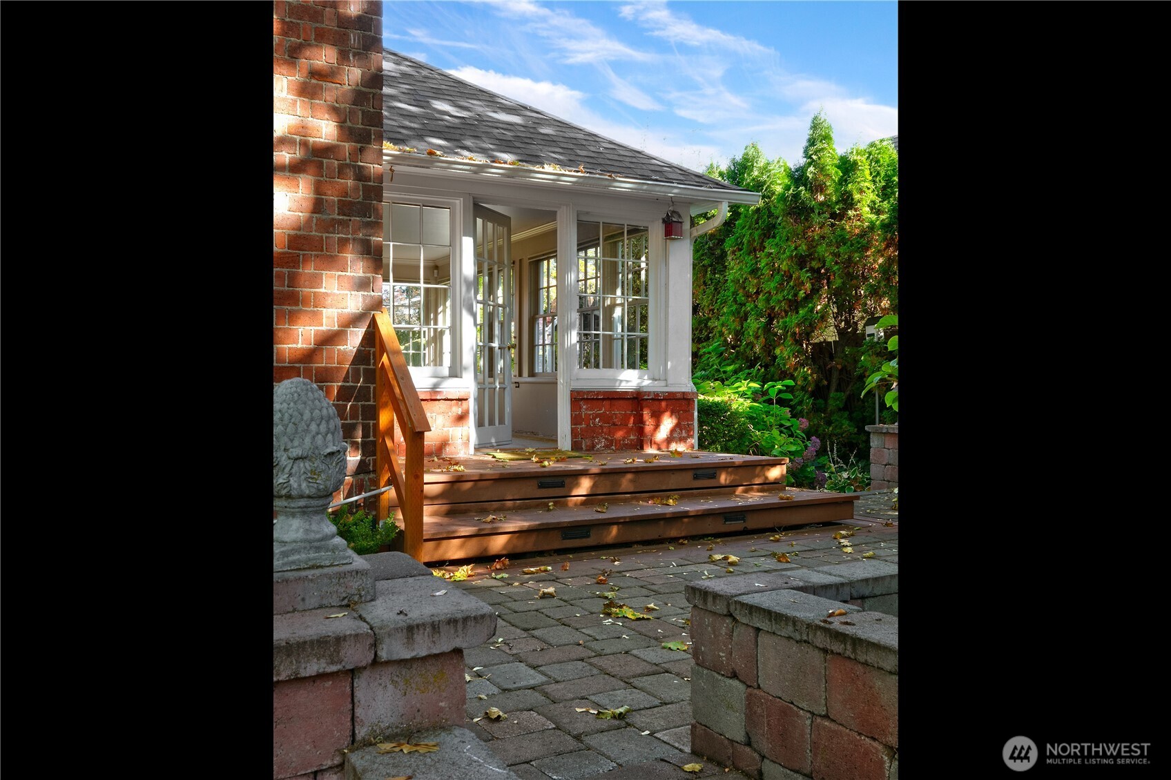 2710 W Yakima Avenue Property Photo 27