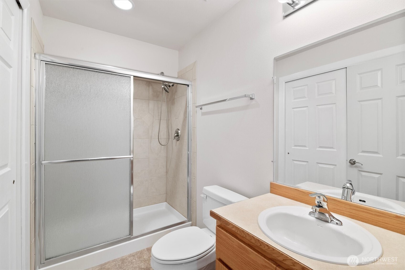 2927 Viewmont Place Property Photo 29