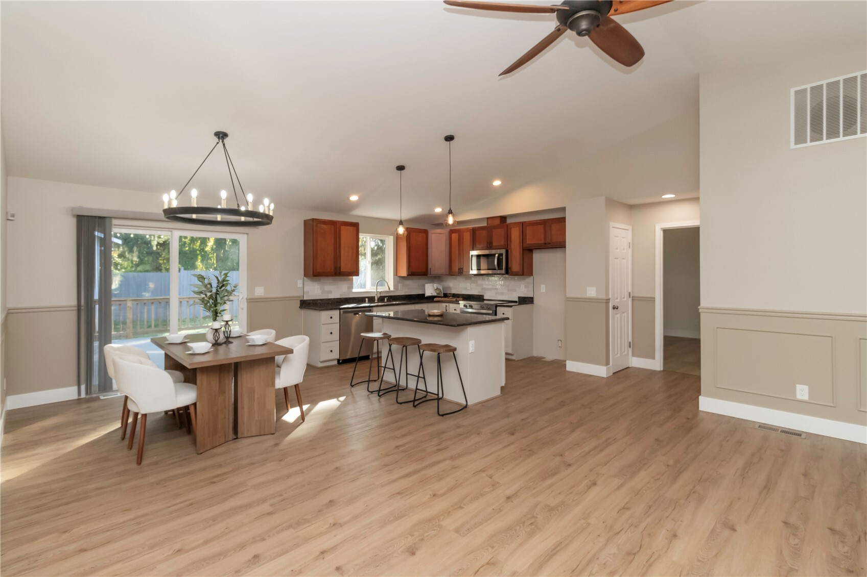 12117 223 Avenue Property Photo 10