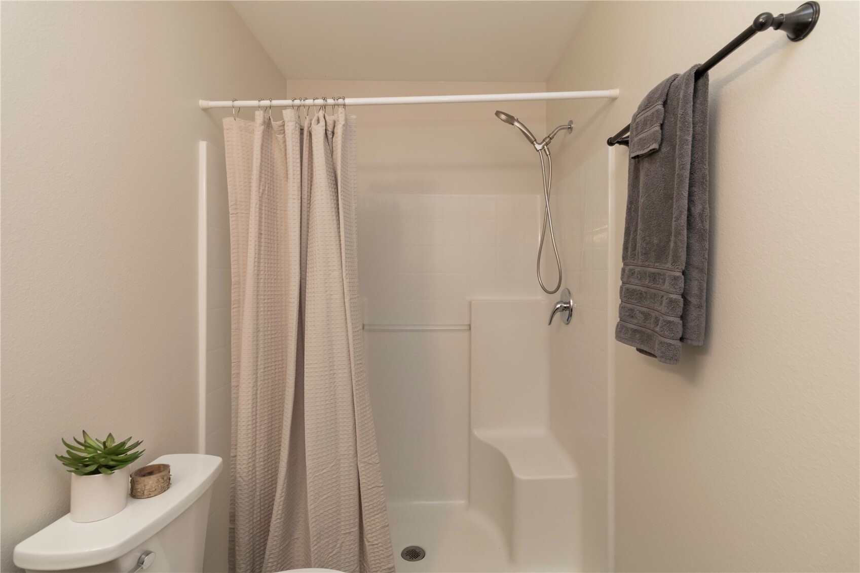 12117 223 Avenue Property Photo 22