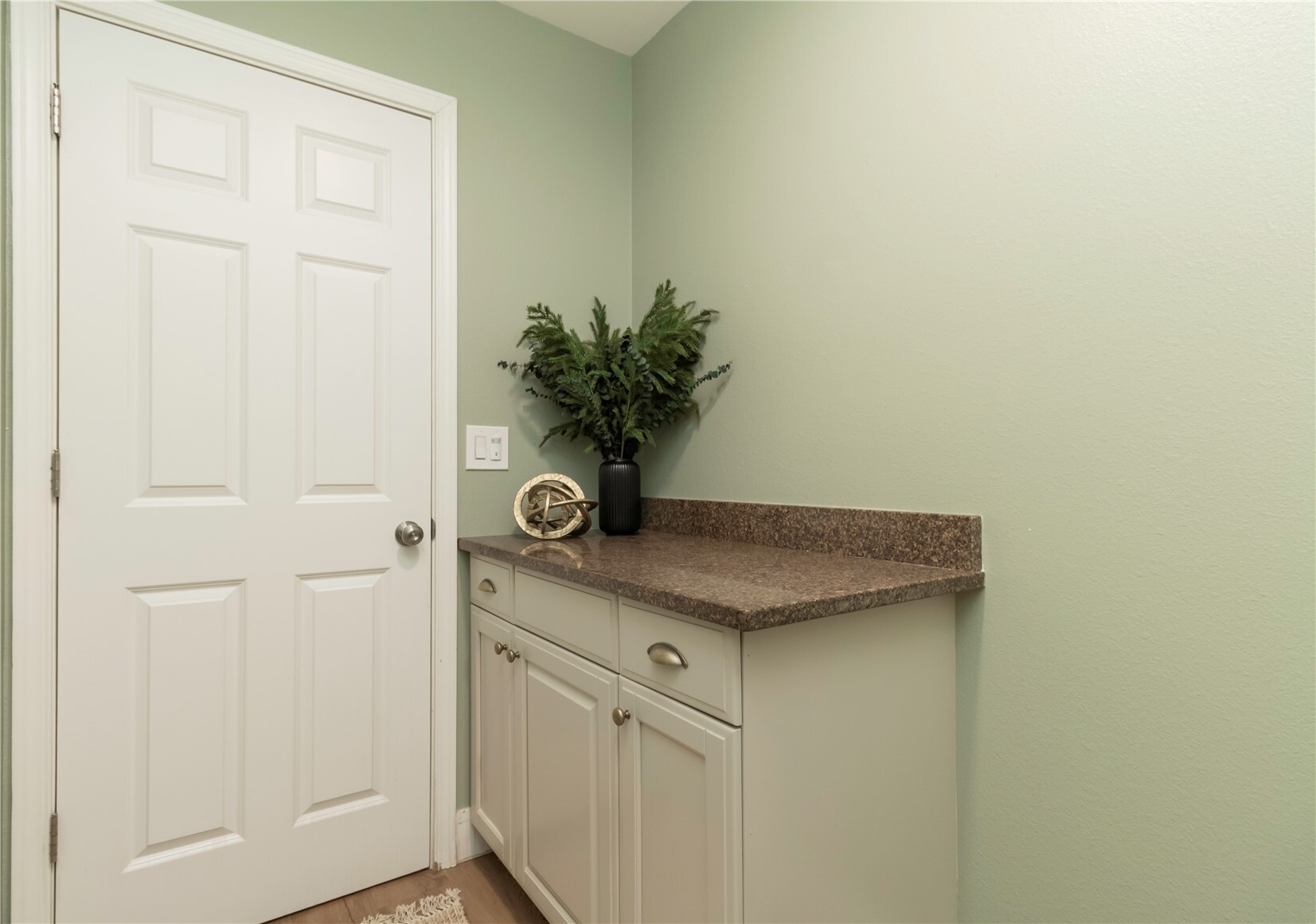 12117 223 Avenue Property Photo 23