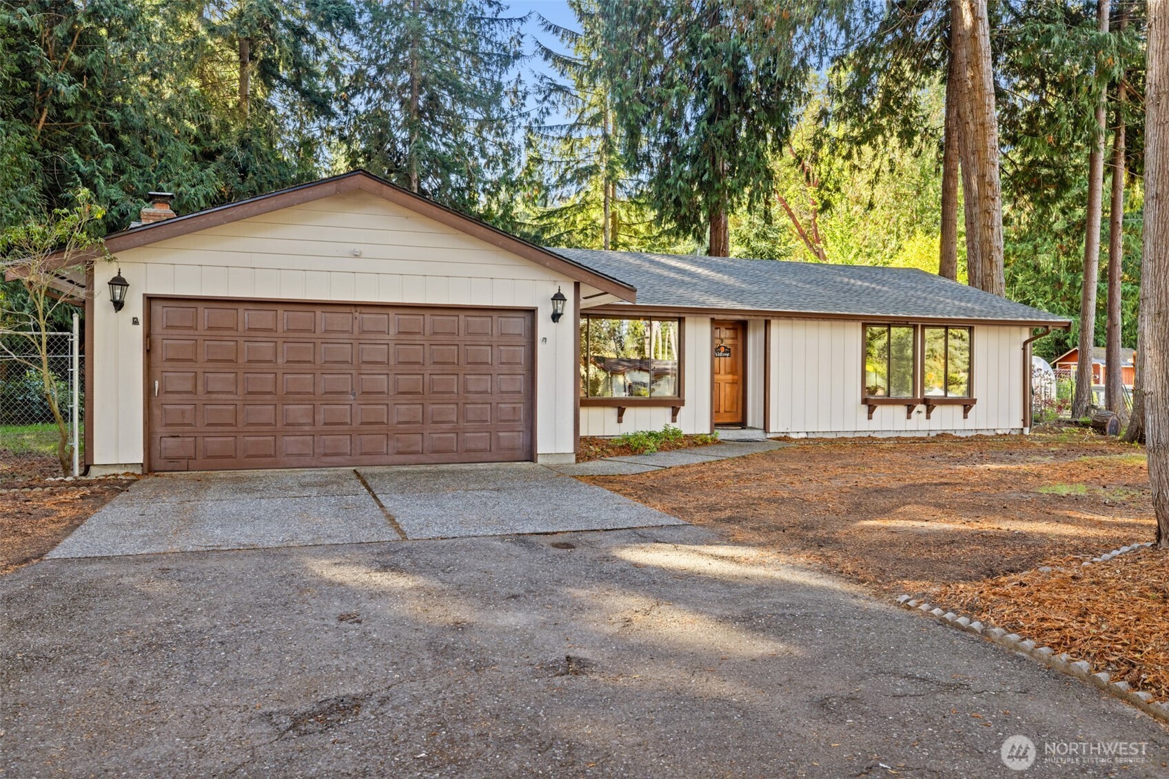 111 S Solmar Drive Property Photo 1