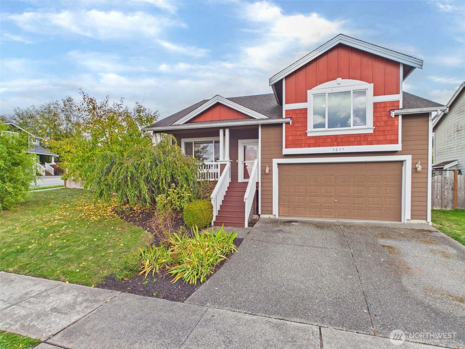 3217 82nd Drive Property Photo 1