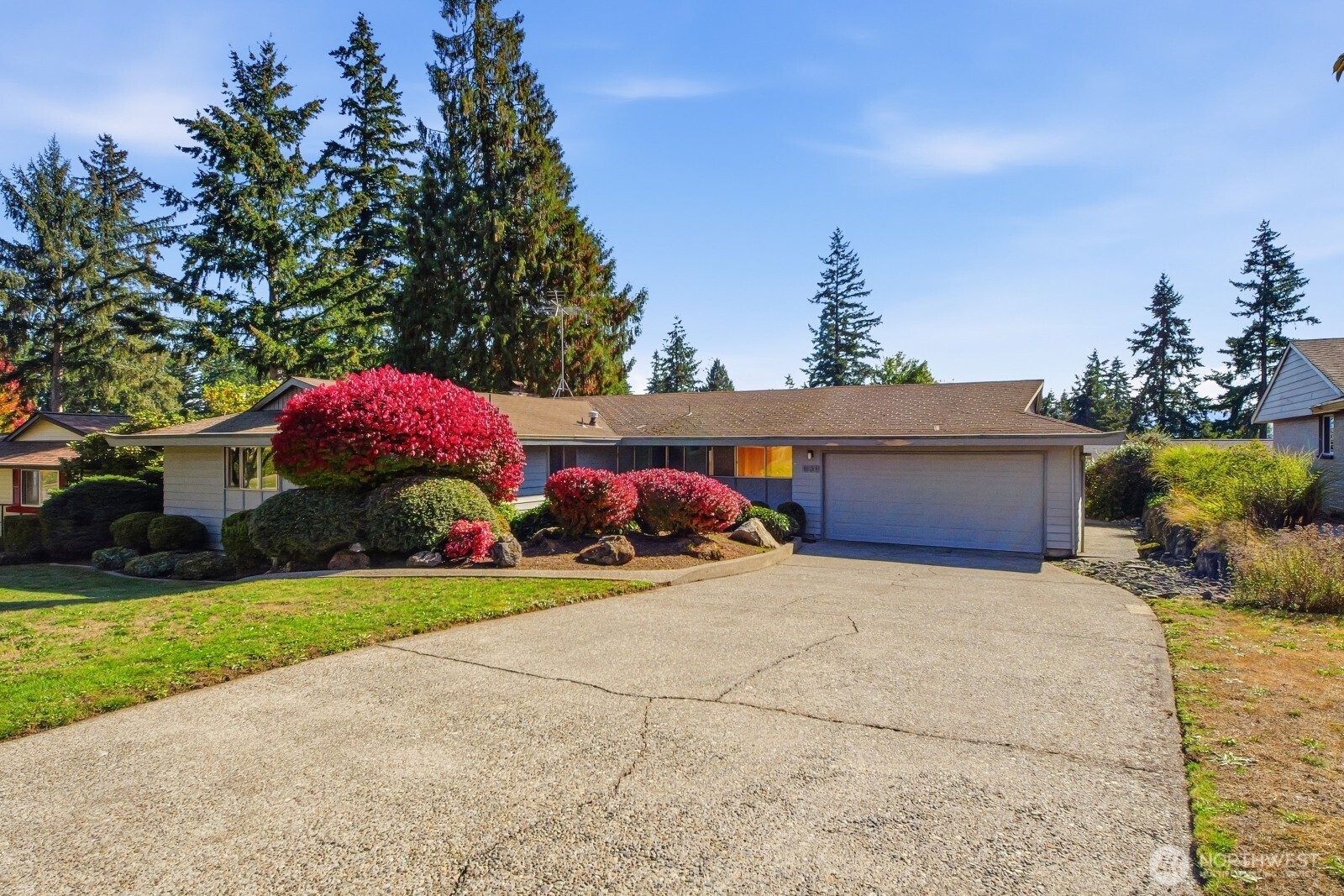 860 170th Place Property Photo 1