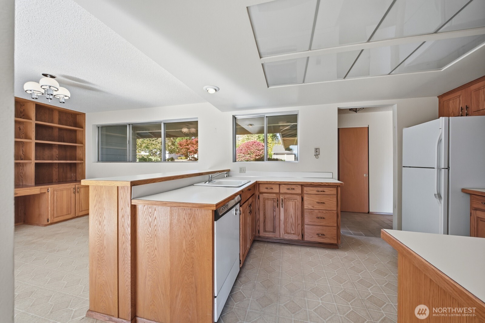 860 170th Place Property Photo 16