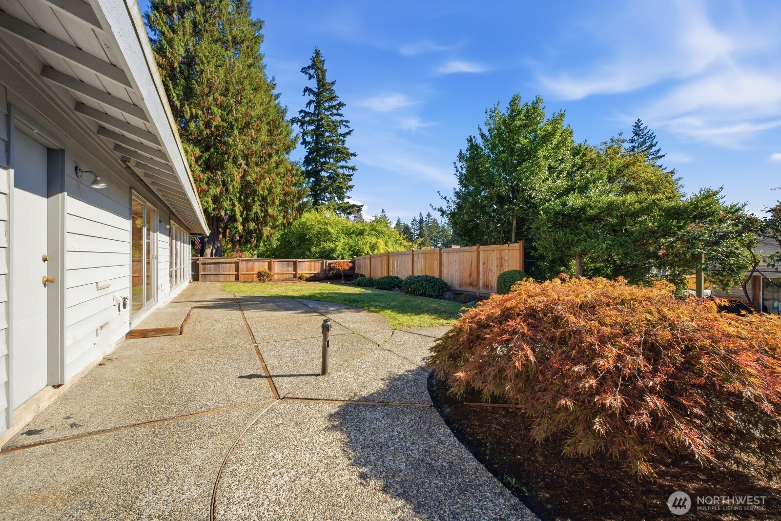 860 170th Place Property Photo 23