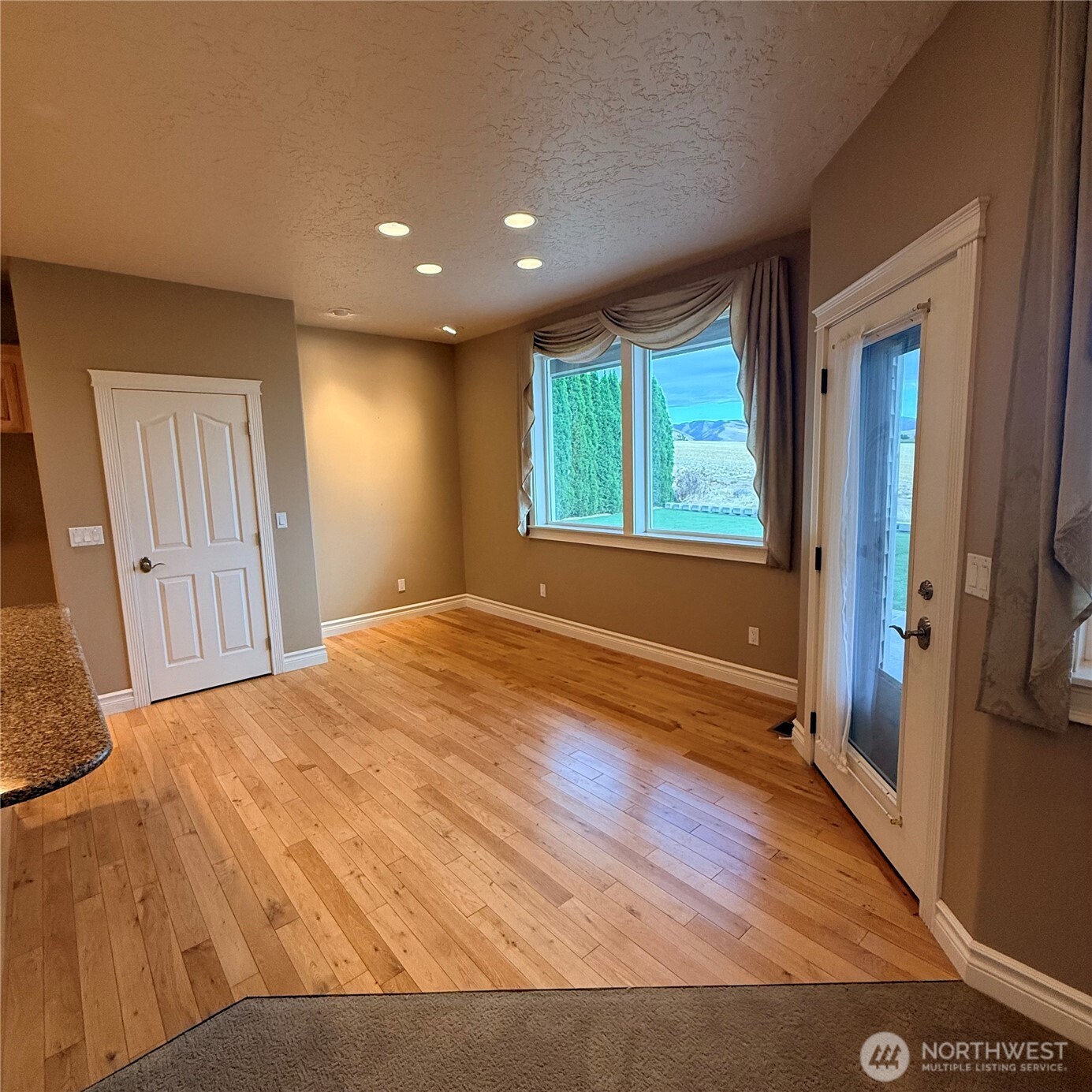 293 Coyote Ridge Road Property Photo 10