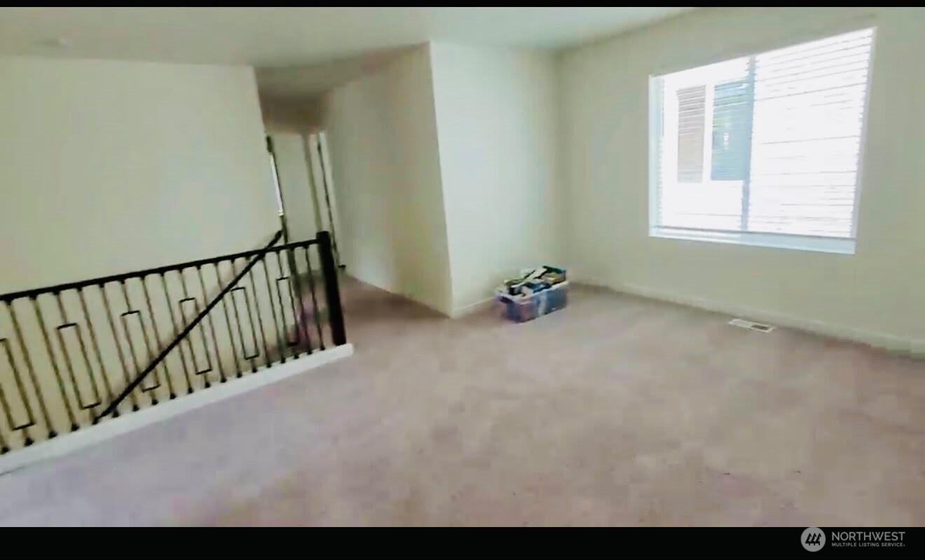 4951 88th Dr Ne Property Photo 10