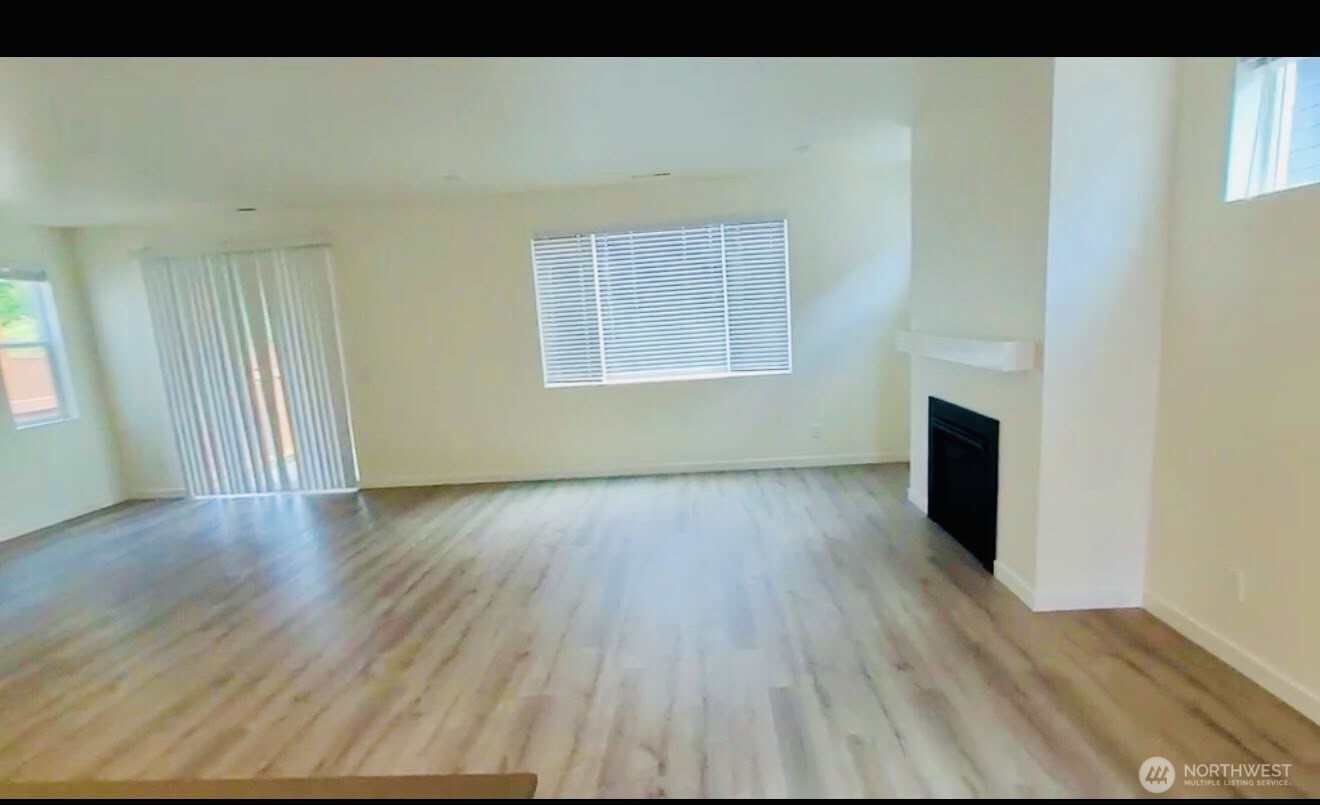 4951 88th Dr Ne Property Photo 18