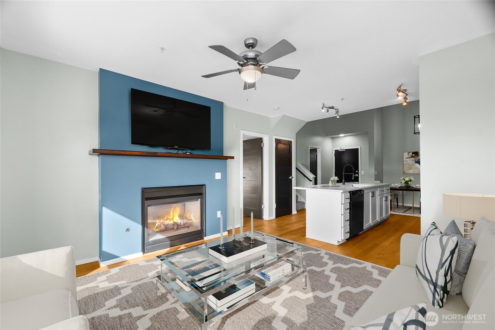 210 W Pioneer Avenue 311 Property Photo 10