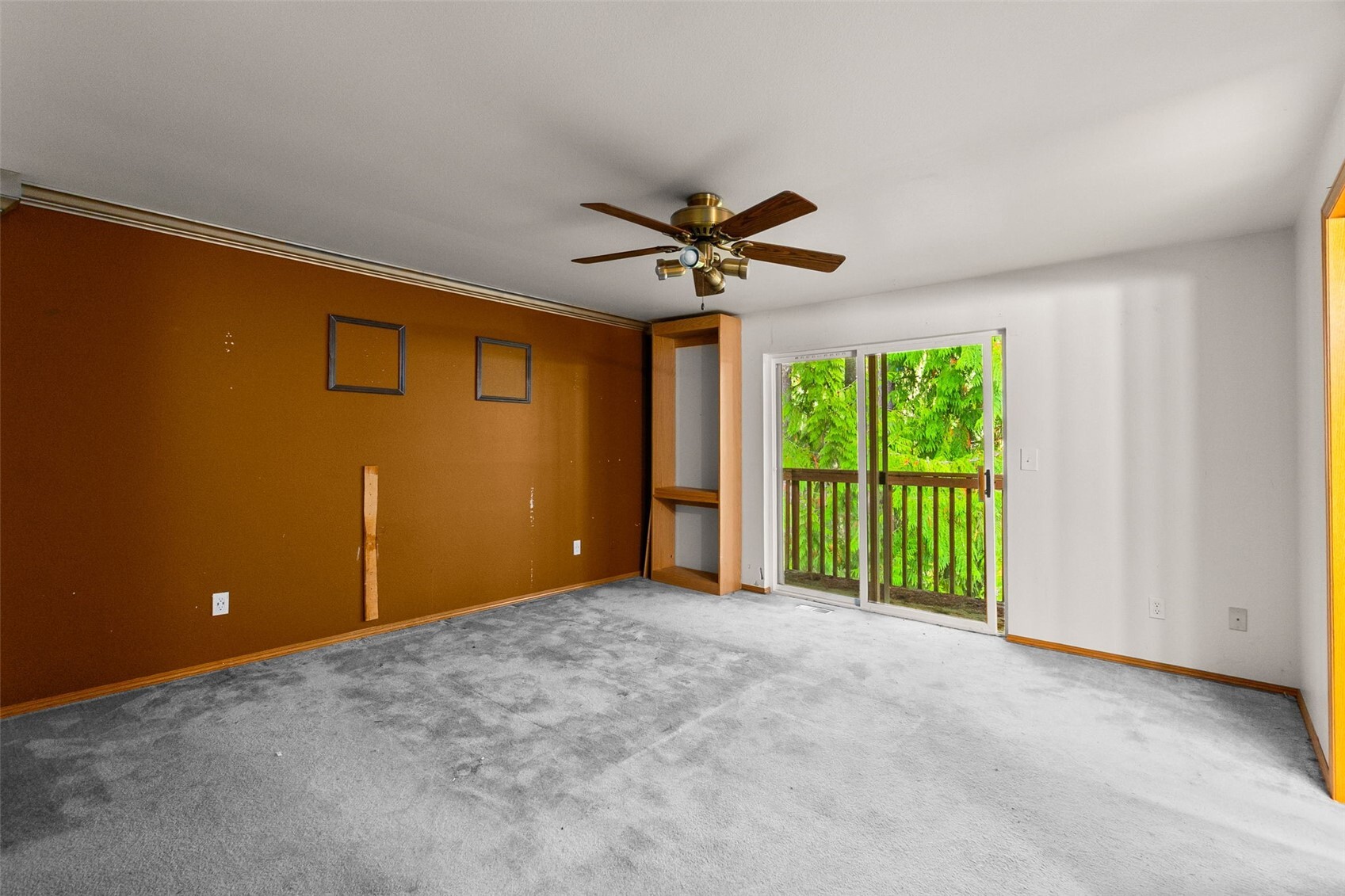 22218 Bluewater Drive Property Photo 15