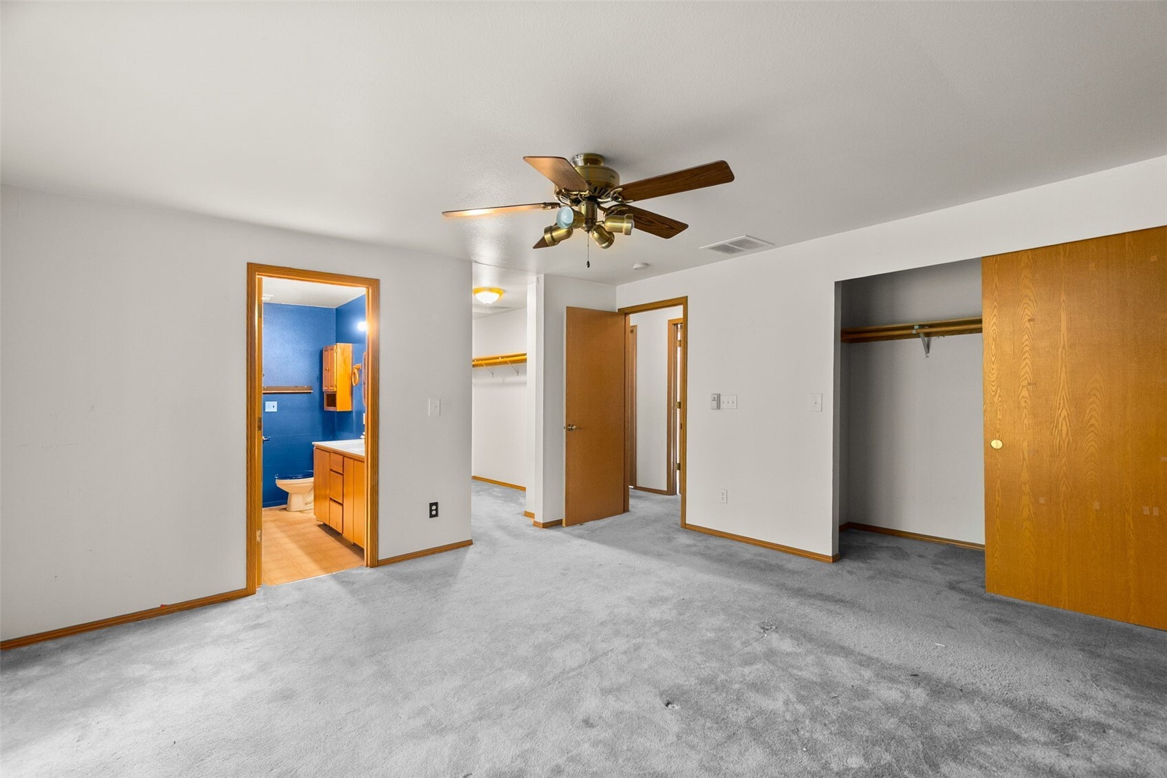 22218 Bluewater Drive Property Photo 16