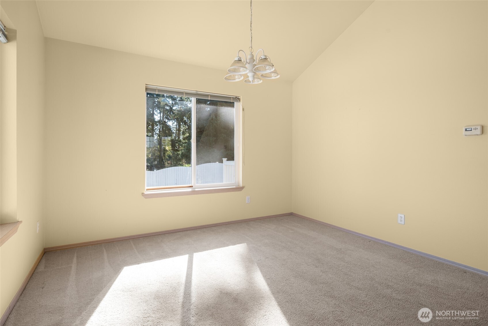 1316 Primrose Way Property Photo 7