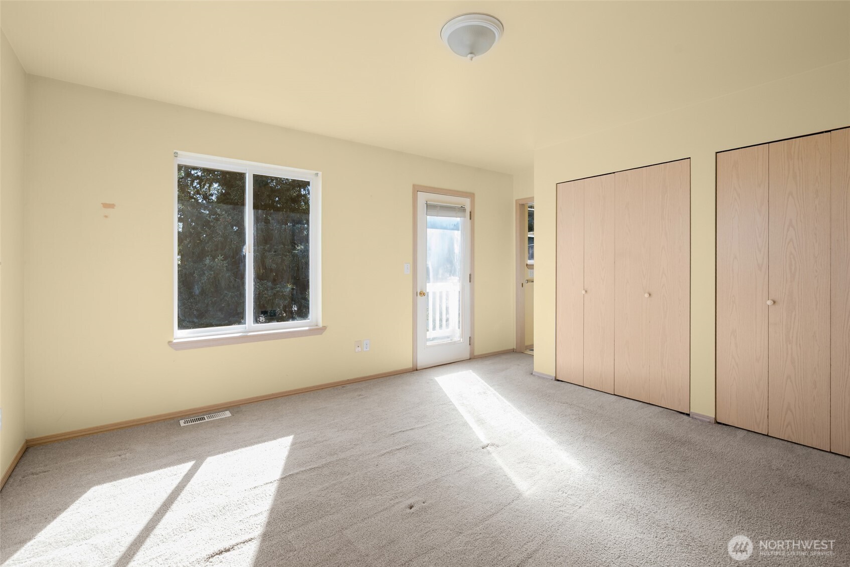 1316 Primrose Way Property Photo 21