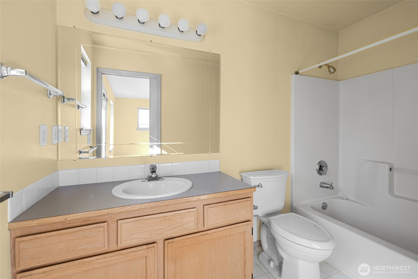 1316 Primrose Way Property Photo 25