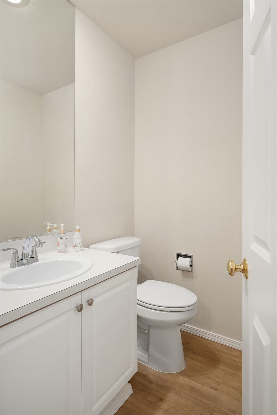 523 Redmond Place Property Photo 16