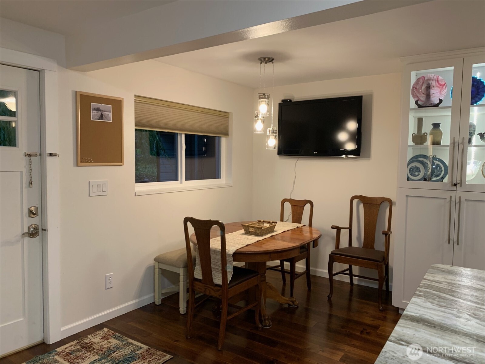 52839 Railroad Avenue Property Photo 6
