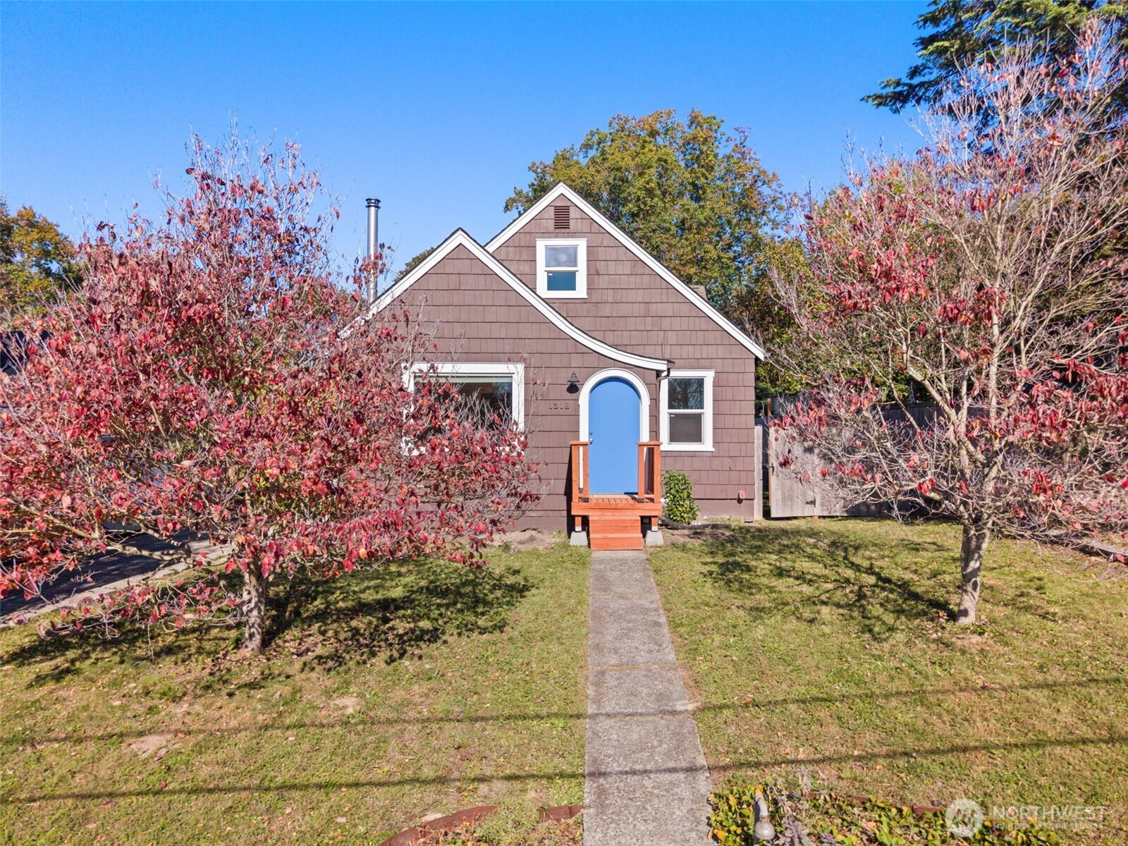 1318 7th Avenue Property Photo 1