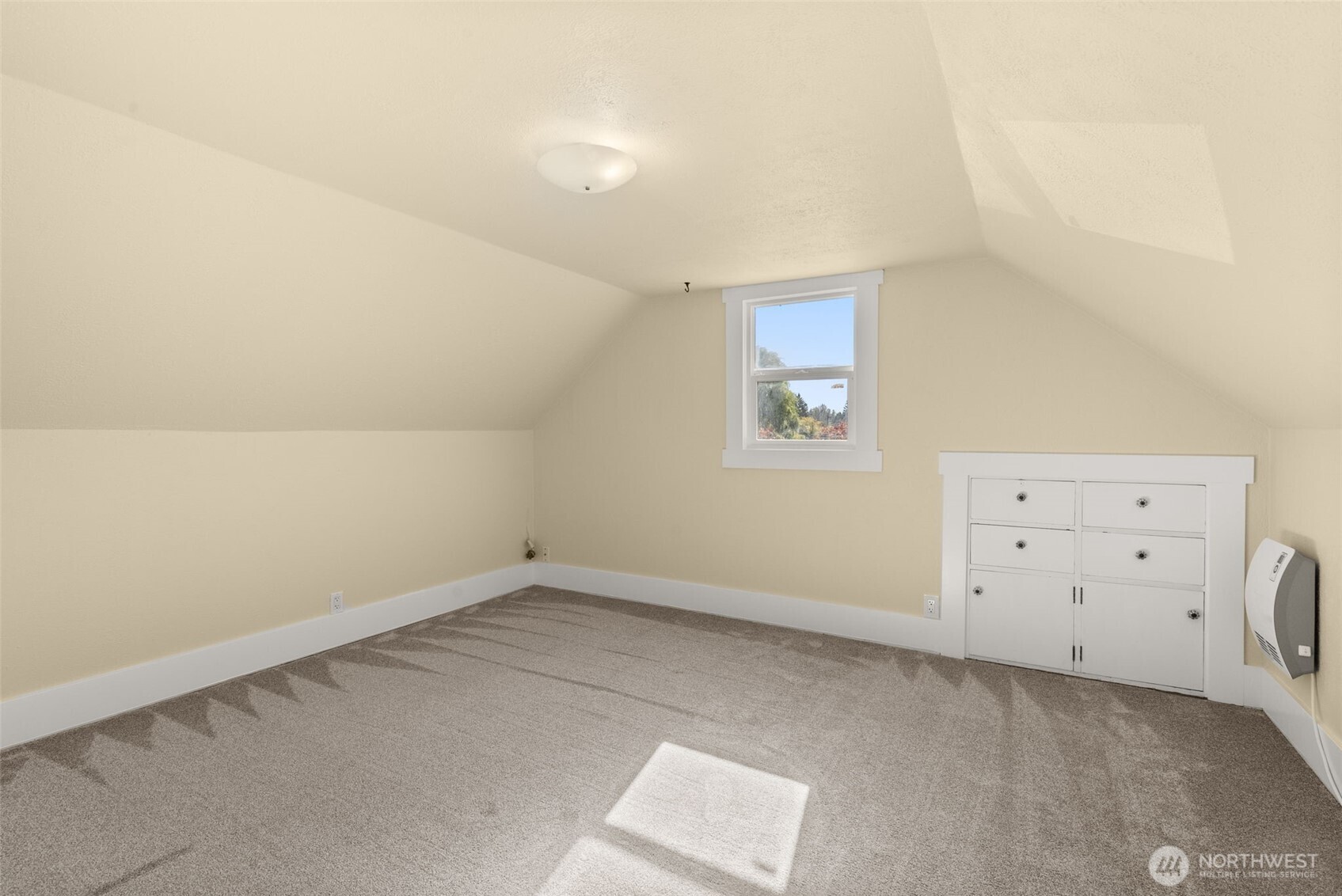1318 7th Avenue Property Photo 14