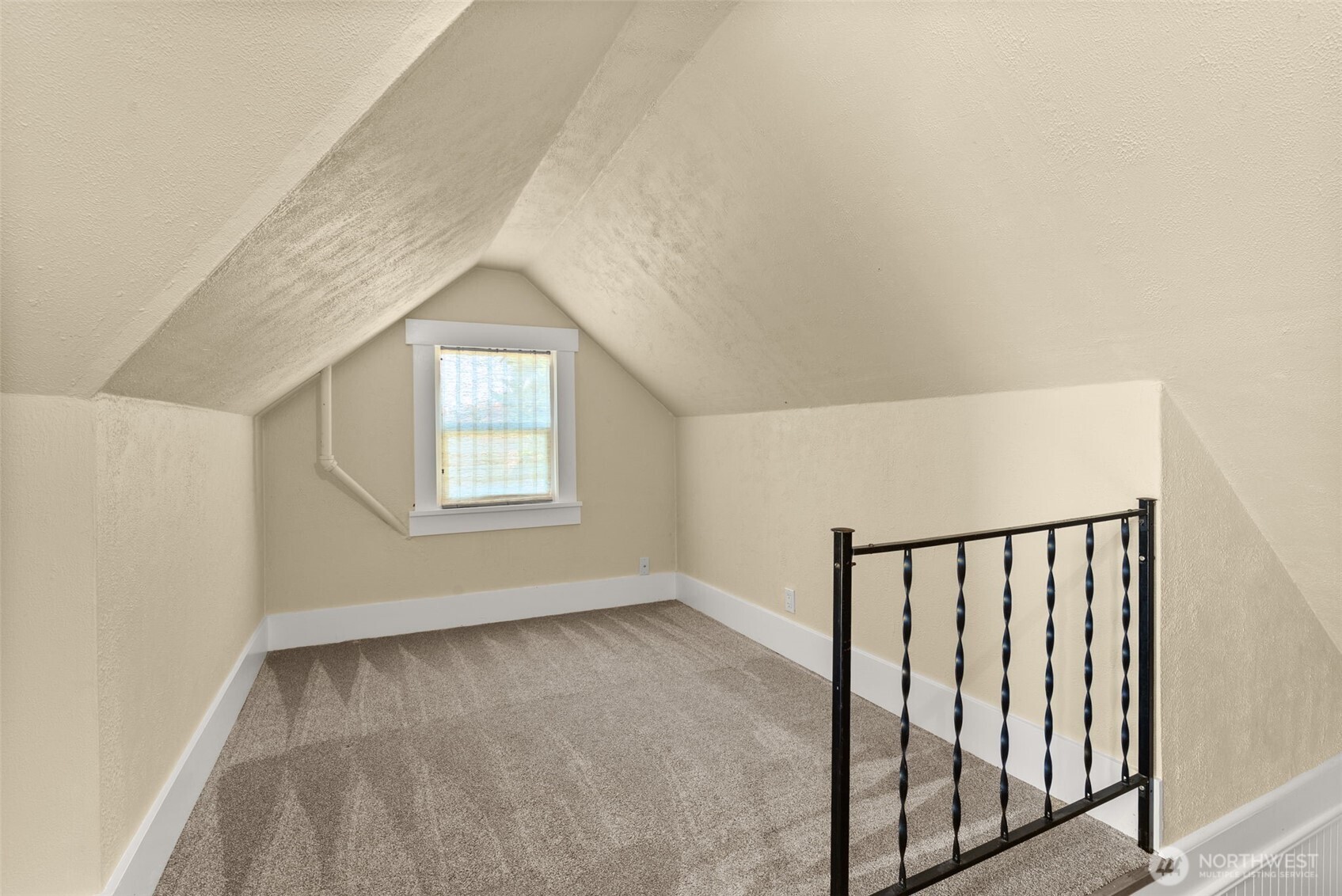 1318 7th Avenue Property Photo 15