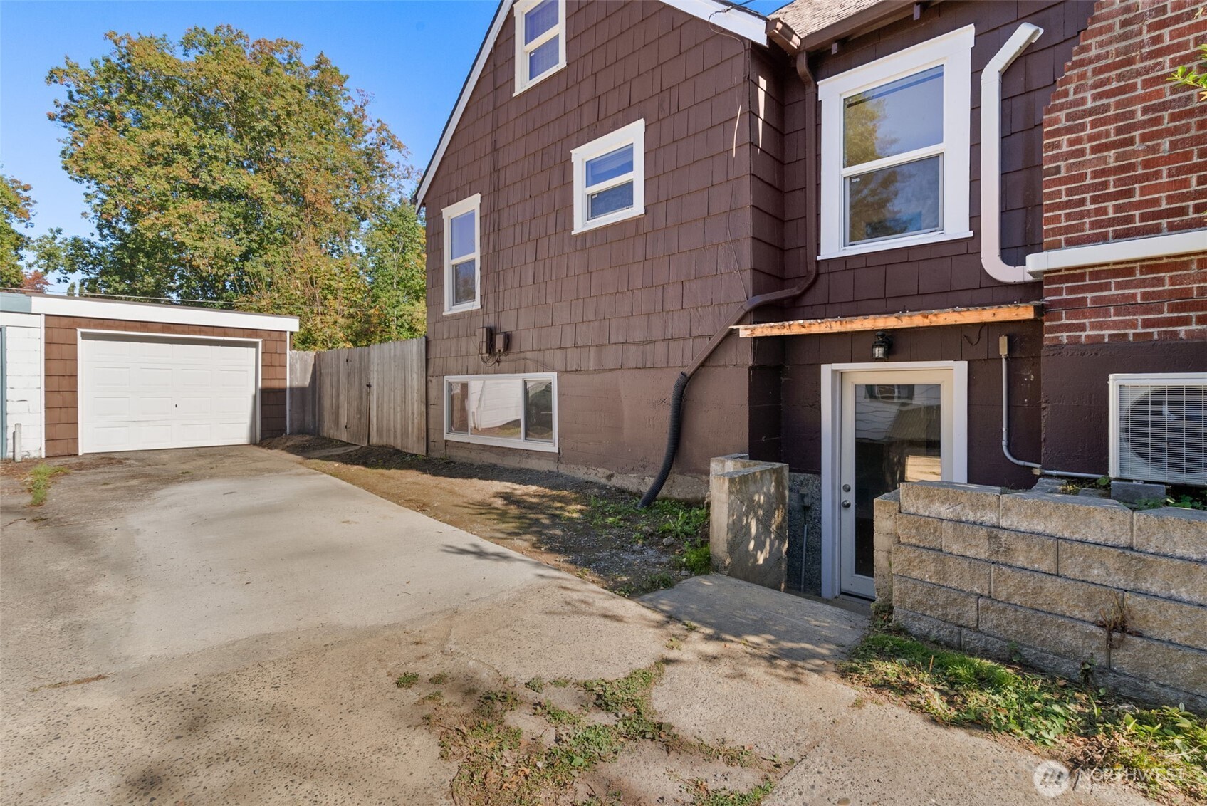 1318 7th Avenue Property Photo 24
