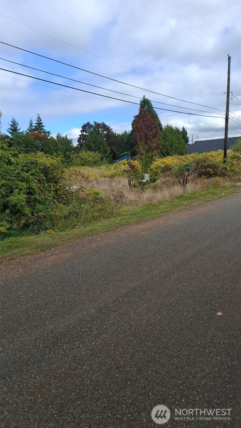 4101 King Street Property Photo 1